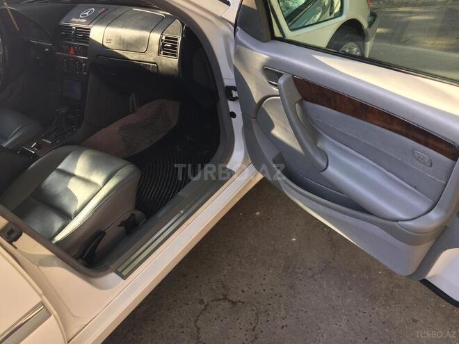 Mercedes C 230 2000, 195,000 km - 2.3 l - Bakı