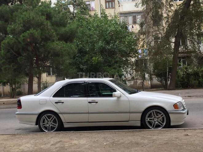 Mercedes C 230 2000, 195,000 km - 2.3 l - Bakı