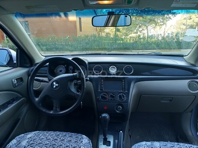 Mitsubishi Outlander 2006, 190,000 km - 2.4 l - Bakı
