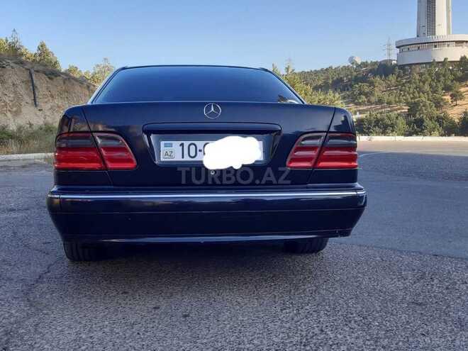Mercedes E 240 2000, 334,000 km - 2.6 l - Bakı