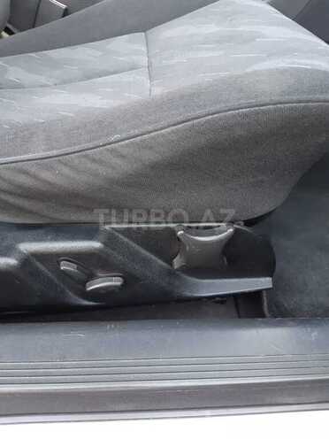 Mercedes E 240 2000, 334,000 km - 2.6 l - Bakı
