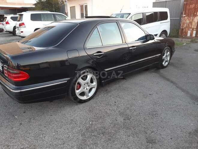 Mercedes E 240 2000, 334,000 km - 2.6 l - Bakı