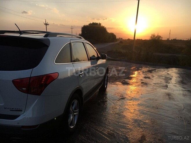 Hyundai Veracruz 2008, 118,000 km - 3.8 л - Yevlax