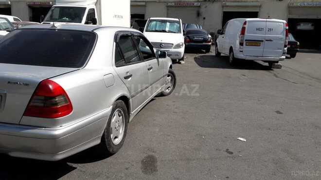 Mercedes C 180 1995, 355,500 km - 1.8 l - Bakı