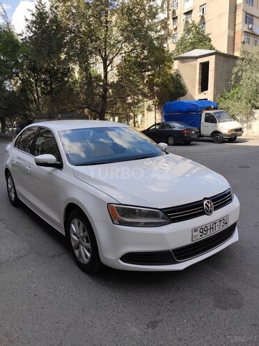 Volkswagen Jetta 2014, 75,299 km - 1.8 l - Bakı