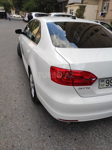 Volkswagen Jetta 2014, 75,299 km - 1.8 l - Bakı