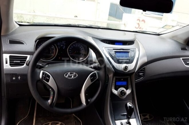 Hyundai Elantra 2011, 92,000 km - 1.6 l - Bakı