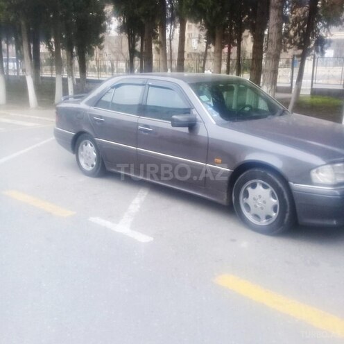 Mercedes C 200 2000, 190,000 km - 2.0 l - Sumqayıt