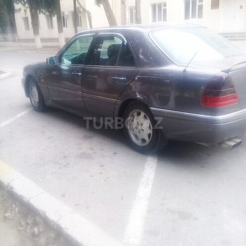 Mercedes C 200 2000, 190,000 km - 2.0 l - Sumqayıt