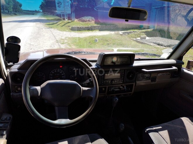 Toyota Prado 1990, 260,000 km - 3.0 l - Bakı