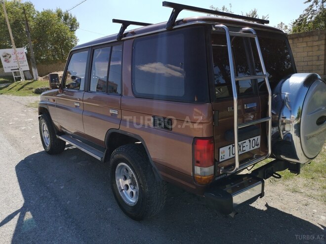 Toyota Prado 1990, 260,000 km - 3.0 l - Bakı
