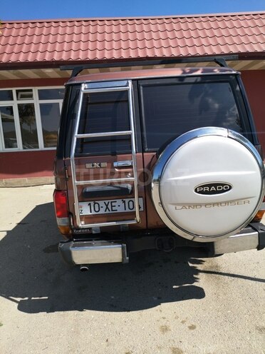 Toyota Prado 1990, 260,000 km - 3.0 l - Bakı