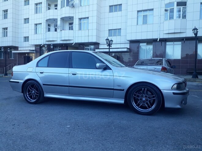 BMW 540 1999, 235,000 km - 4.4 l - Qəbələ