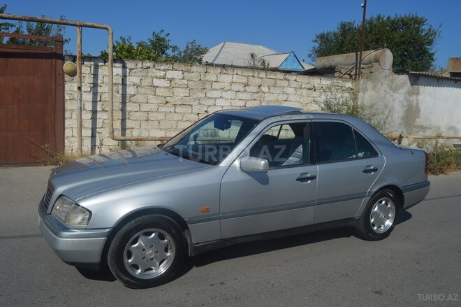 Mercedes C 180 1994, 250,000 km - 1.8 л - Bakı