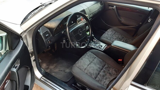 Mercedes C 240 1998, 235,000 km - 2.4 l - Bakı