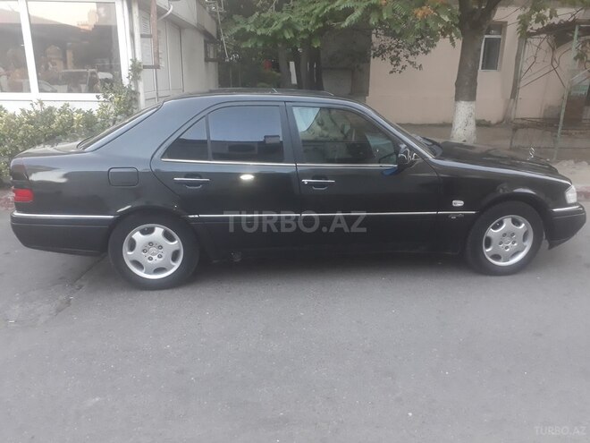 Mercedes C 200 1995, 323,623 km - 2.0 л - Bakı