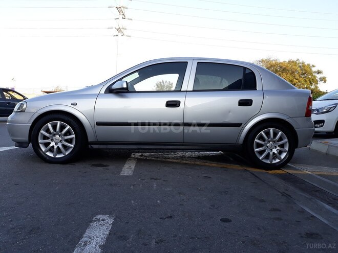 Opel Astra 2002, 212,000 km - 1.8 l - Bakı