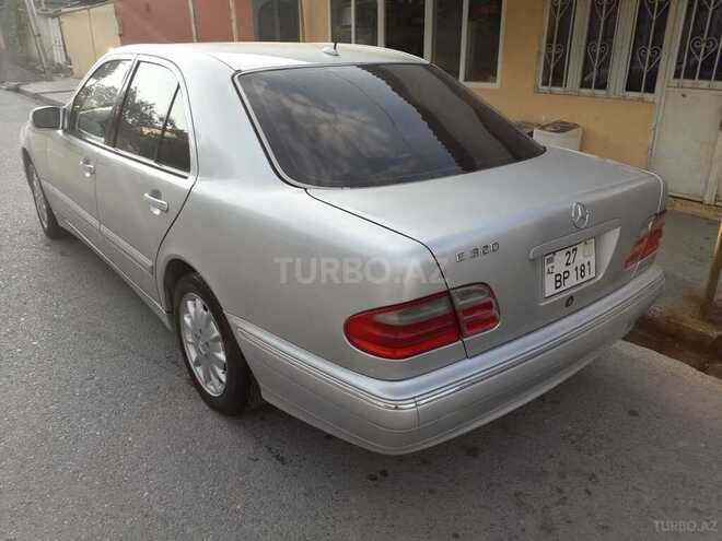 Mercedes E 320 2001, 321,322 km - 3.2 l - Xaçmaz
