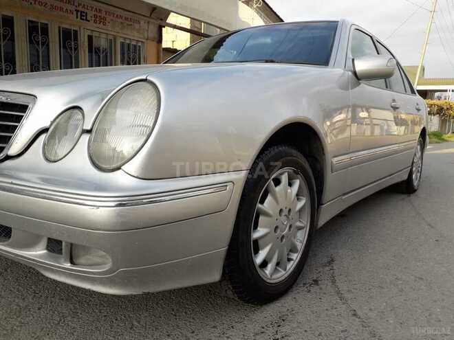 Mercedes E 320 2001, 321,322 km - 3.2 l - Xaçmaz