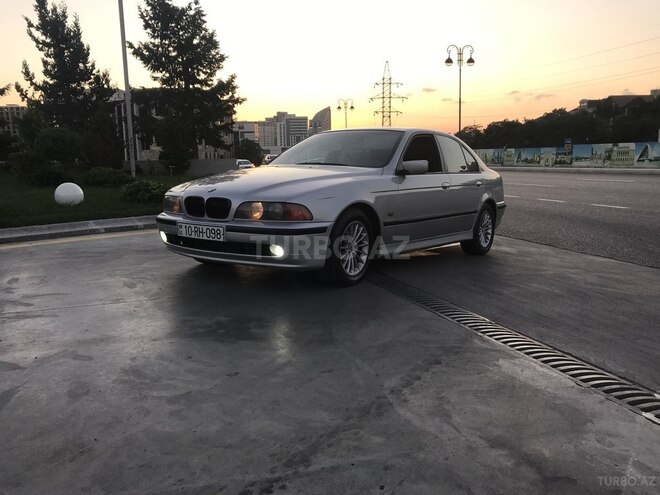 BMW 525 1999, 352,000 km - 2.5 l - Bakı