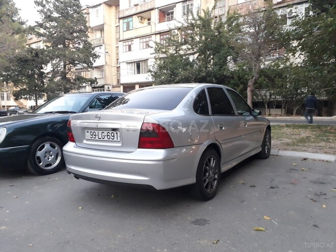 Opel Vectra 1999, 426,000 km - 1.6 l - Bakı