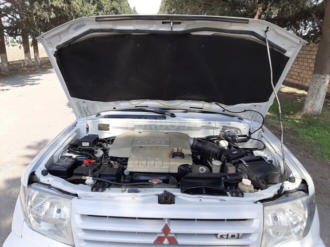 Mitsubishi Pajero io 1999, 230,000 km - 1.8 л - Samux