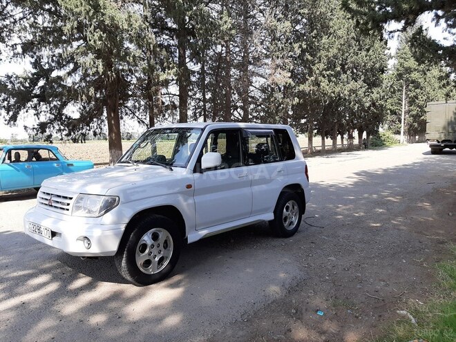 Mitsubishi Pajero io 1999, 230,000 km - 1.8 л - Samux