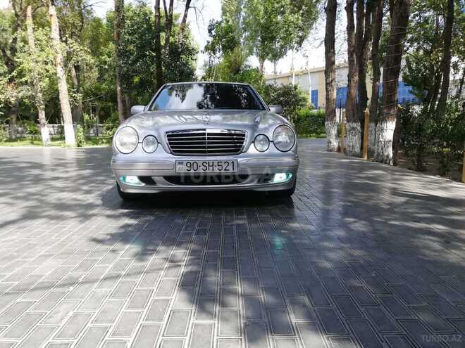 Mercedes E 240 2000, 218,000 km - 2.6 l - Bakı