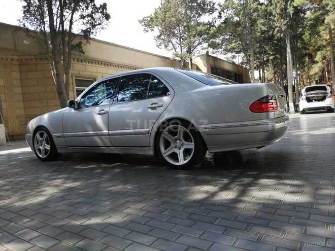 Mercedes E 240 2000, 218,000 km - 2.6 l - Bakı