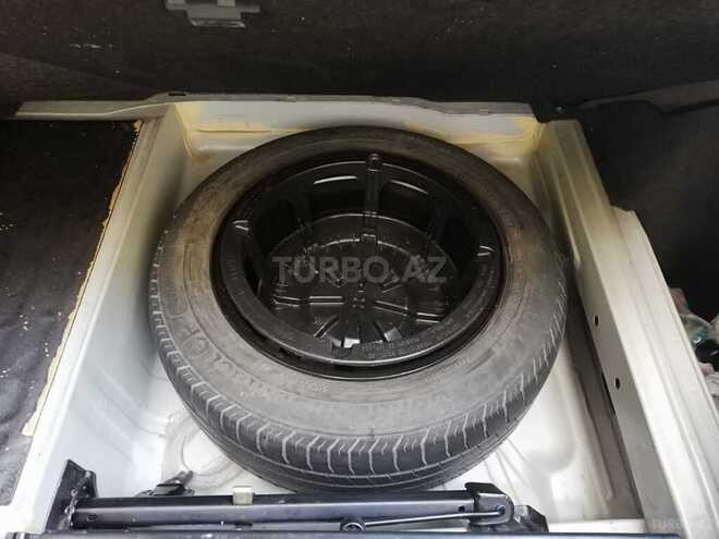 Mercedes E 240 2000, 218,000 km - 2.6 l - Bakı