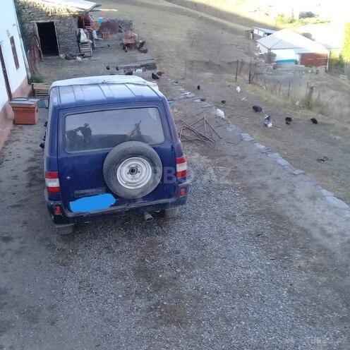 UAZ Patriot 2006, 70,000 km - 4.0 l - Quba