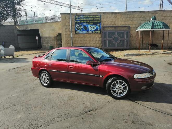 Opel Vectra 1997, 303,000 km - 2.0 л - Bakı