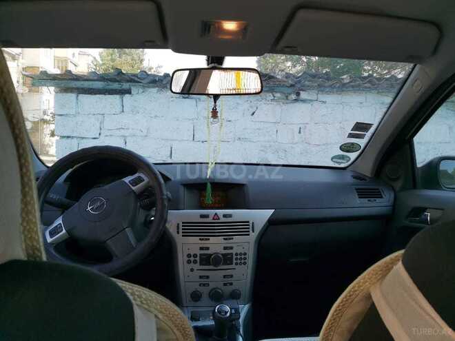 Opel Astra 2009, 135,000 km - 1.4 l - Sumqayıt