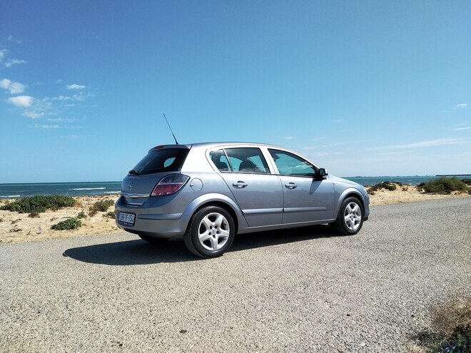 Opel Astra 2007, 173,500 km - 1.4 l - Bakı