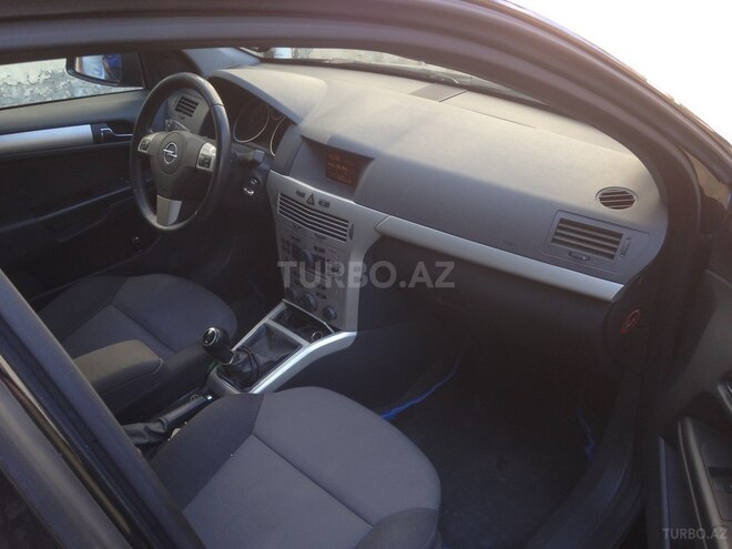 Opel Astra 2008, 130,000 km - 1.4 l - Bakı