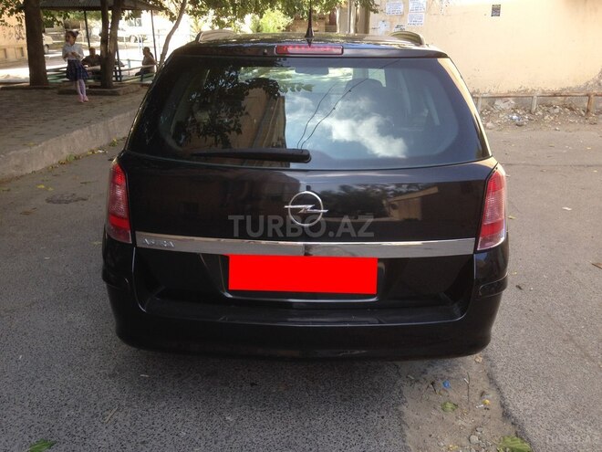 Opel Astra 2008, 130,000 km - 1.4 l - Bakı