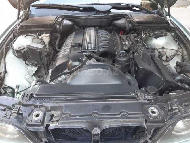 BMW 528 1998, 277,000 km - 2.8 l - Xırdalan