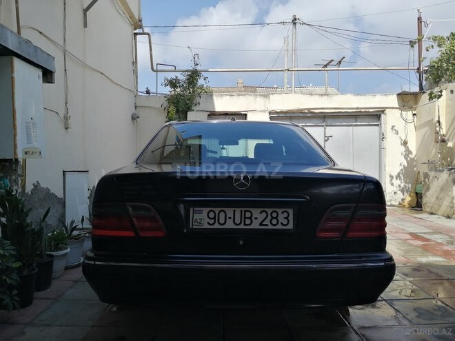 Mercedes E 200 2000, 254,770 km - 2.0 l - Bakı