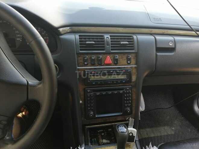 Mercedes E 200 2000, 254,770 km - 2.0 l - Bakı