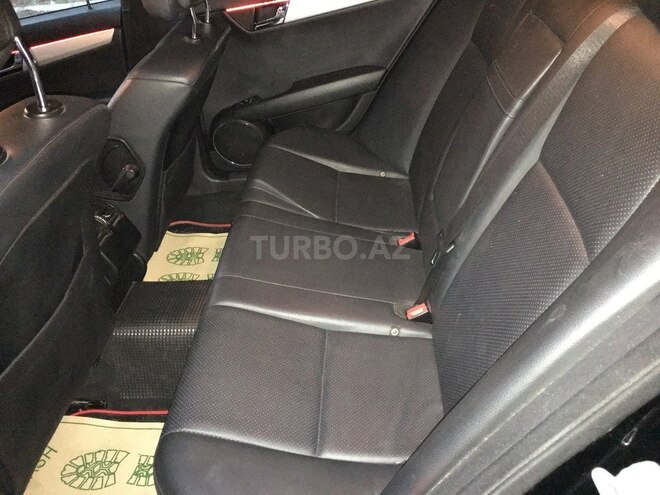 Mercedes C 300 2008, 232,000 km - 3.0 l - Bakı