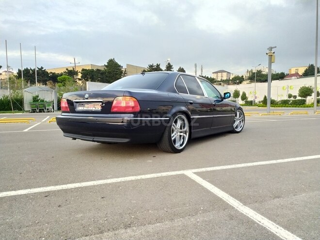 BMW 735 2000, 240,000 km - 3.5 л - Bakı