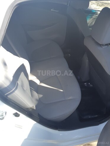 Hyundai Accent 2015, 76,300 km - 1.6 l - Sumqayıt