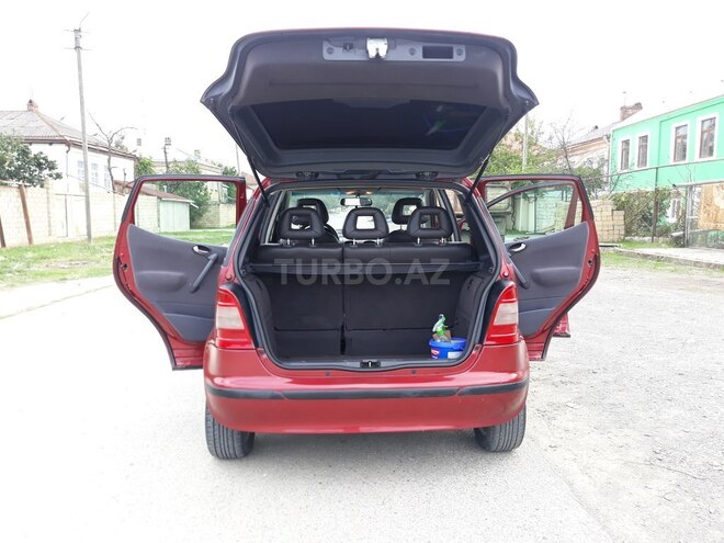 Mercedes A 160 1999, 220,000 km - 1.6 l - Quba