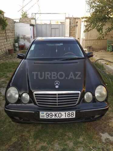 Mercedes E 280 2000, 290,000 km - 2.8 l - Bakı