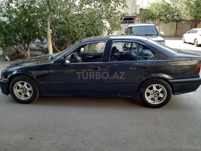 BMW 316 1993, 253,600 km - 1.6 l - Bakı