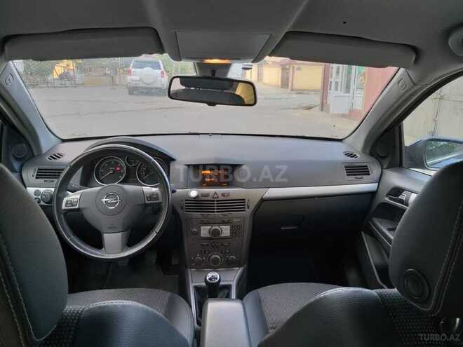 Opel Astra 2006, 180,000 km - 1.3 l - Bakı