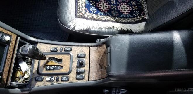 Mercedes E 320 2000, 499,000 km - 3.2 l - Bakı