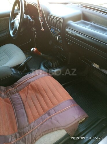 GAZ 31105 2004, 72,000 km - 2.5 л - Balakən