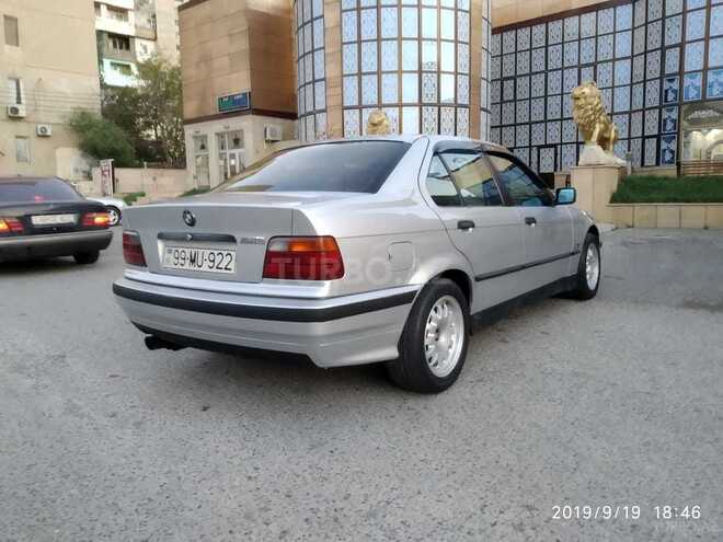 BMW 318 1991, 265,841 km - 2.0 л - Bakı