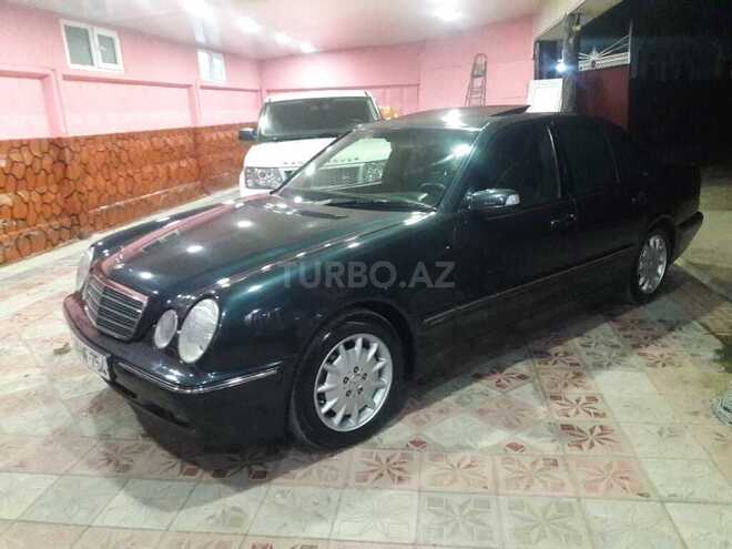Mercedes E 220 2000, 489,000 km - 2.2 л - Bakı